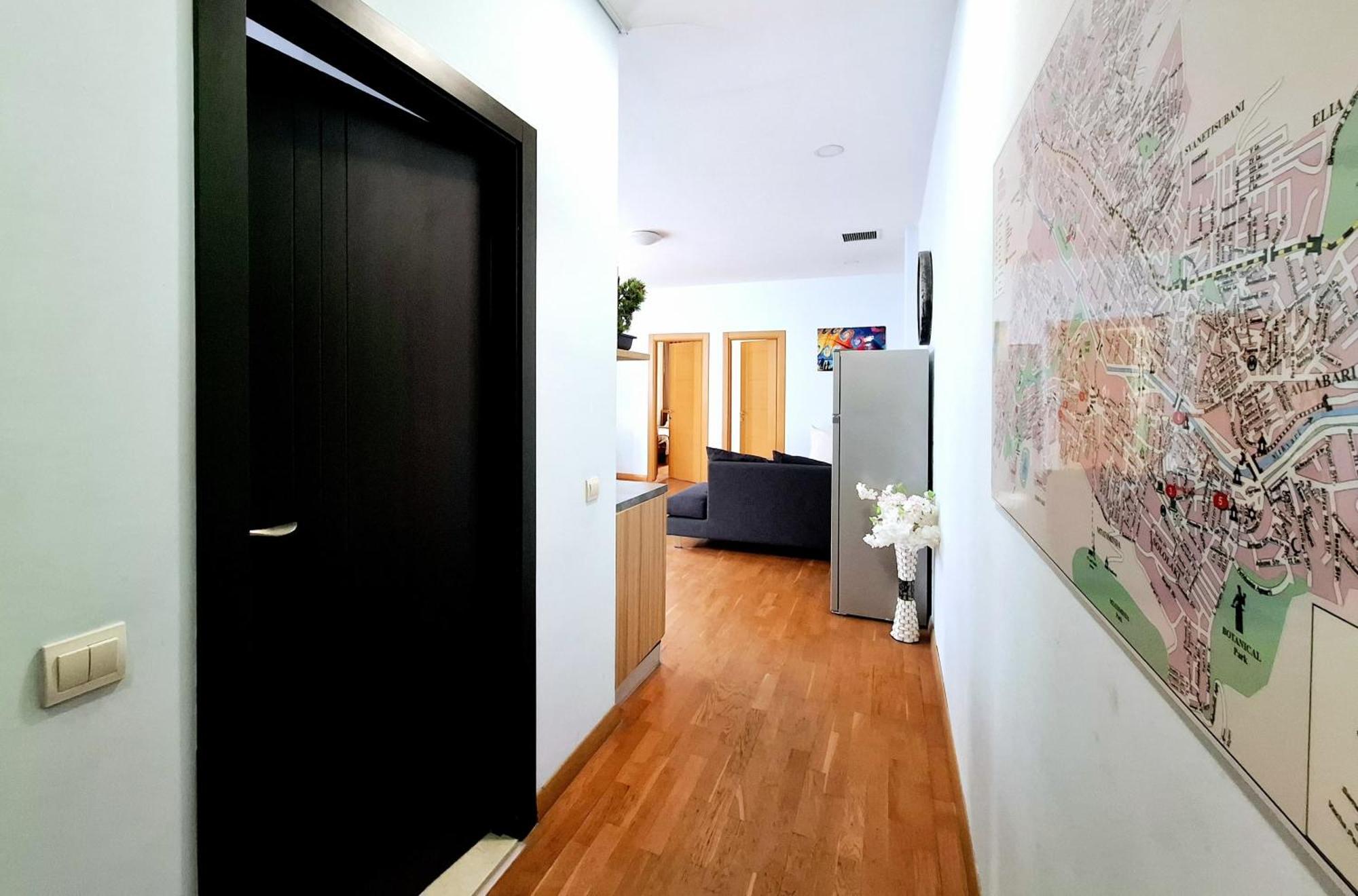 City Center 2Bdr Apartment Near Rustaveli Av. Tbilisi Buitenkant foto