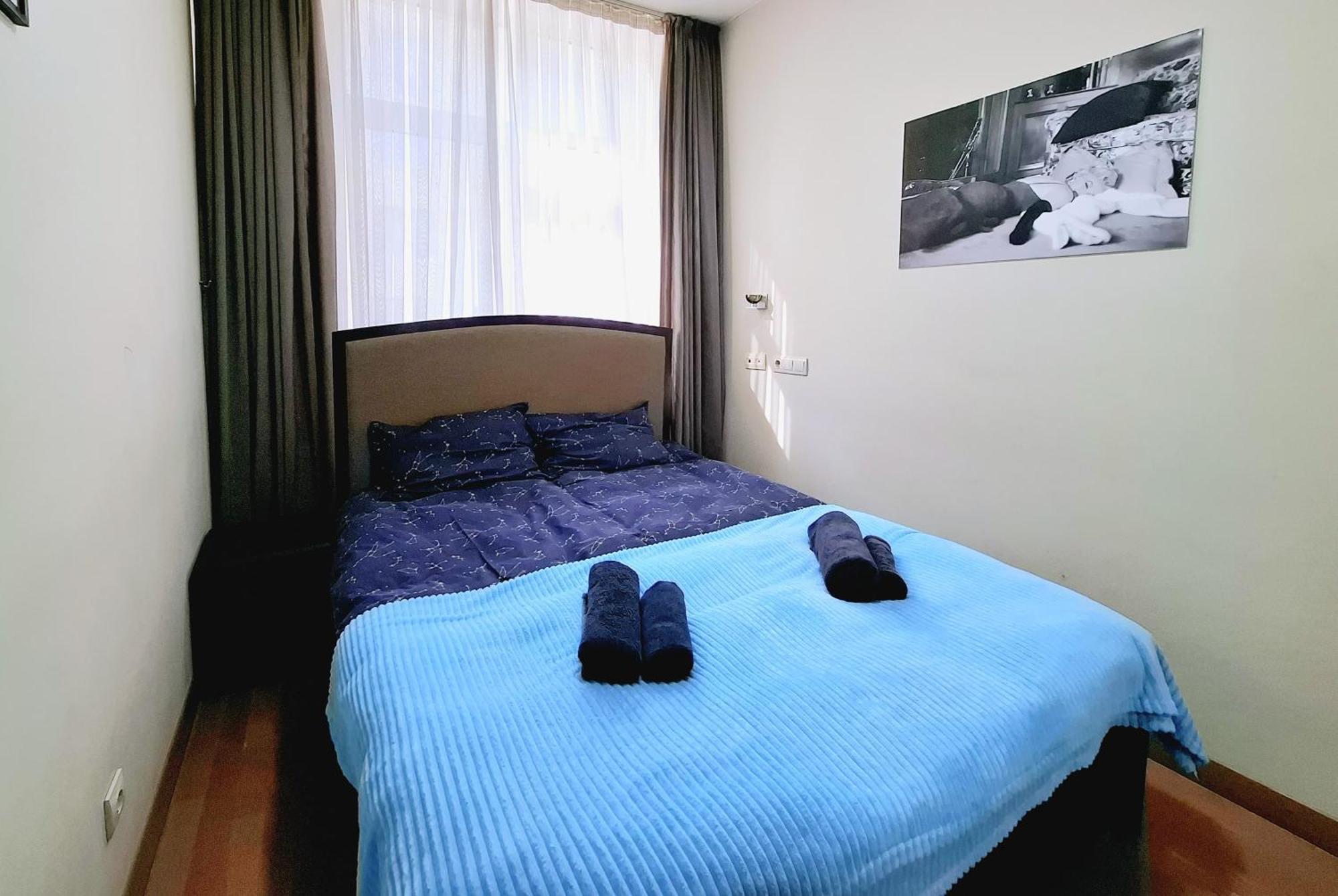 City Center 2Bdr Apartment Near Rustaveli Av. Tbilisi Buitenkant foto
